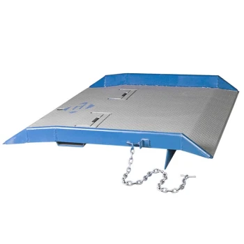 Bluff Manufacturing 15CR7272 CR Series 72" x 72" Steel Container Ramp - 15,000 lb. Capacity