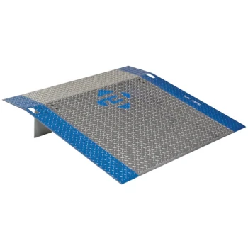 Bluff Manufacturing B7230 B Series 72" x 30" Aluminum Dock Plate - 11,350 lb. Capacity