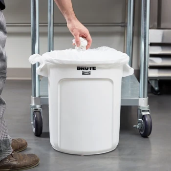 Rubbermaid® BRUTE 10 Gallon White Round Trash Can and Lid