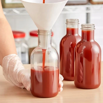16 oz. PET Clear Stout Sauce Bottle - 195/Case