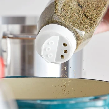53/485 White Dual-Flapper Induction-Lined Spice Lid with 3 Holes - 850/Case