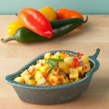 HS Inc. HS1044 4 oz. Jalapeno Polyethylene Jalanino Salsa Server - 48/Case