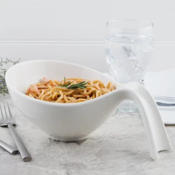 Villeroy & Boch 10-3420-1925 Flow 20.25 oz. White Premium Porcelain Handled Bowl - 6/Case