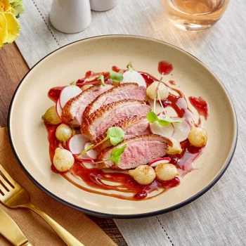 Acopa Embers 9 1/2" Harvest Tan Matte Coupe Stoneware Plate - 12/Case