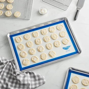 Vollrath T3610SM 23 5/8" x 15 3/4" Full Size Blue Silicone Non-Stick Baking Mat