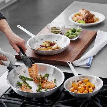 Vollrath Arkadia 3-Piece Aluminum Fry Pan Set - 8", 10", and 12" Frying Pans