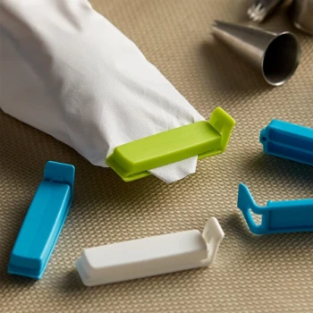 Linden Sweden 024BLU Twixit! Variety Pack Pastry Bag Clips - 6/Pack