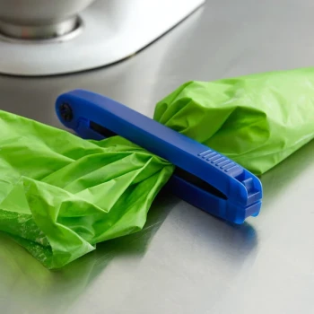 Linden Sweden 42403.32 Twixit! 9 1/2" Blue Mega Pastry Bag Clip