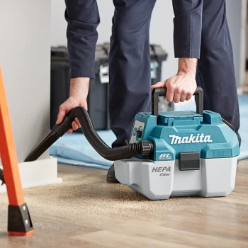 Makita XCV11T 18V LXT Lithium Ion Cordless 2 Gallon Portable Wet / Dry Dust Extractor / Vacuum Kit with HEPA Filtration 5.0 Ah
