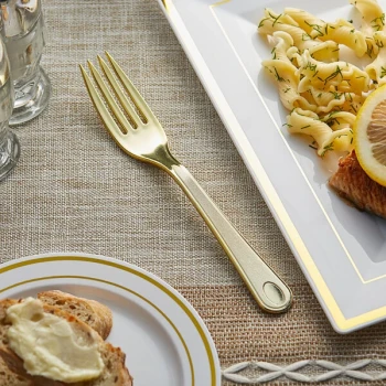 Visions 7 1/4" Satin Extra Heavy Weight Gold Plastic Fork - 400/Case