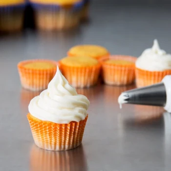 Ateco 1" x 3/4" Orange Striped Mini Baking Cups - 200/Box
