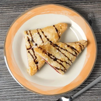 GET WP-7-DI-KNO Kanello 7 1/2" Round Diamond Ivory Wide Rim Melamine Plate with Kanello Orange Edge - 48/Case