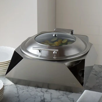 Rosseto SK049 Multi-Chef Diamond 6.3 Qt. Round Stainless Steel Chafer with Lid