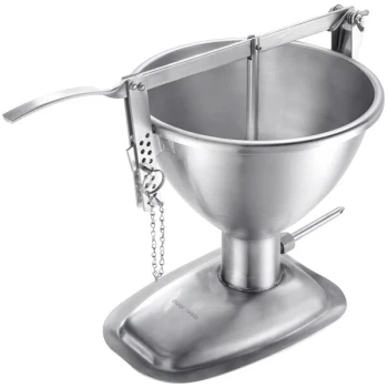 Chicago Metallic 10001 5 Qt. Manual Stainless Steel Cake / Doughnut Filler