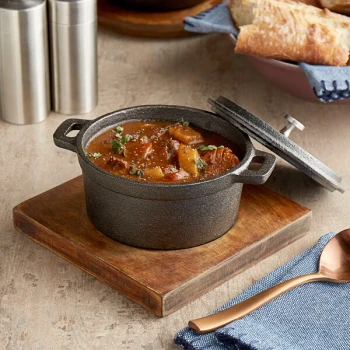 Valor 16 oz. Pre-Seasoned Mini Cast Iron Pot with Square Rustic Chestnut Finish Rubberwood Underliner