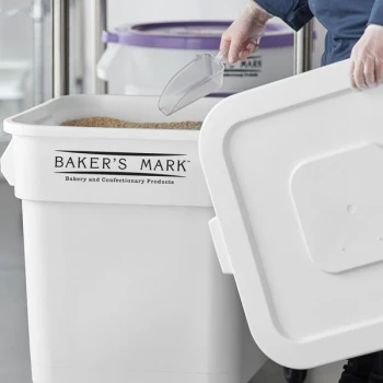 Baker's Mark 32 Gallon / 510 Cup White Flat Top Ingredient Storage Bin with Lid