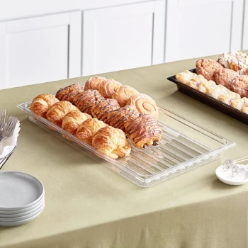 Cambro DT1220CW135 Clear Camwear® Polycarbonate Market Tray - 12" x 20"
