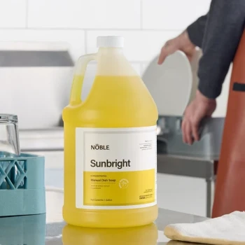 Noble Sunbright 1 Gallon / 128 oz. Lemon Concentrated Liquid Dish Soap