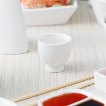 10 Strawberry Street WTR-SAKECUP Whittier 1.5 oz. White Porcelain Sake Cup - 36/Case