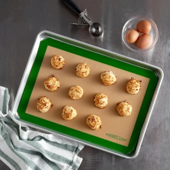 Baker's Lane 11 3/4" x 16 1/2" Half Size Heavy-Duty Silicone Non-Stick Baking Mat