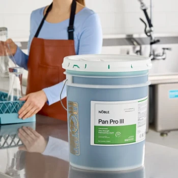 Noble Pan Pro III 5 Gallon / 640 oz. Concentrated Ultra Strength Liquid Dish Soap