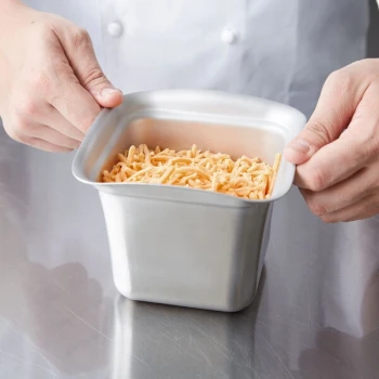 Vollrath 40003 Miramar® 1 Qt. Contemporary Stainless Steel 1/6 Size Food Pan