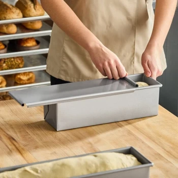 Baker's Lane 1 1/2 lb. Glazed Aluminized Steel Pullman Bread Loaf Pan with Sliding Cover - 13 inch x 4 inch x 4 inch
