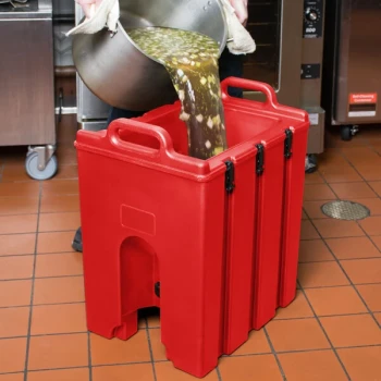Cambro 500LCDPL158 Camtainer® 4.75 Gallon Hot Red Insulated Soup Carrier