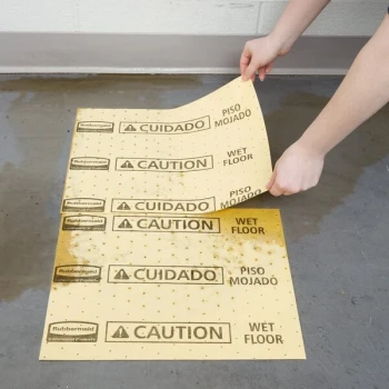 Rubbermaid® FG425300YEL Over-The-Spill 18" x 16 1/2" Yellow Medium Absorbent Pad - 22/Pack