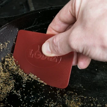 Lodge SCRAPERCOMBO Red Pan Scraper and Black Grill Scraper   - 2/Set