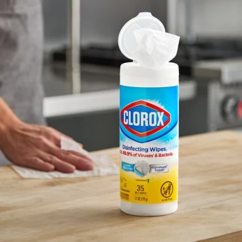 Clorox CLO01594CT 35-Count Crisp Lemon Scent Disinfecting Wipes - 12/Case