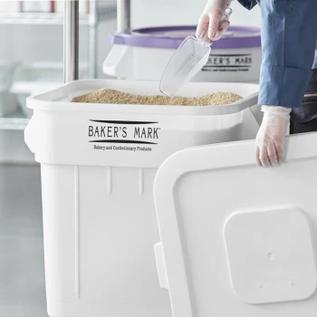 Baker's Mark 32 Gallon / 510 Cup White Flat Top Mobile Ingredient Storage Bin with Lid