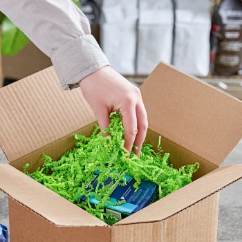 Lavex 10 lb. Crinkle Paper Shred Lime Green