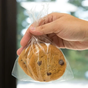 LK Packaging P12F0537 Plastic Cookie / Candy Bag 5 3/4" x 7 3/4" - 2,000/Box