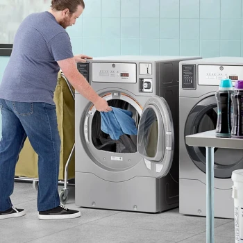 Crossover 7 cu. ft. 27" Front Load Electric Commercial Dryer - Coin Operated DLHF0817EC2FMI