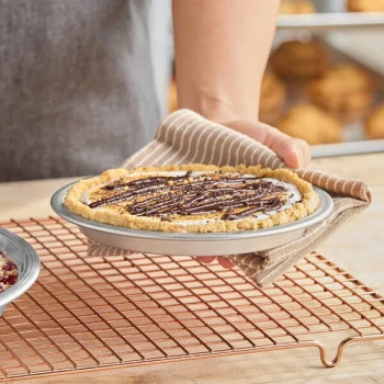 American Metalcraft 744 6 inch x 5/8 inch 18 Gauge Aluminum Pie Pan
