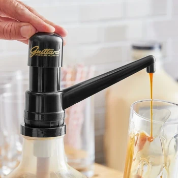 Guittard Exclusive 1 oz. Flavoring Sauce Pump for 101 oz. Bottles