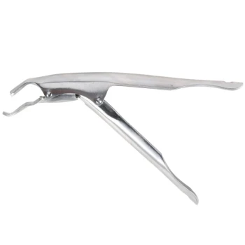 American Metalcraft HDD94 8 1/3" Heavy Duty Steel Pizza Pan Gripper for Shallow Pans