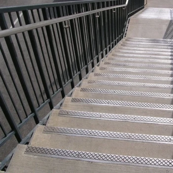 Wooster Alumogrit Type 101 3" x 36" Cast Aluminum Stair Tread Nosing AG101.3.3