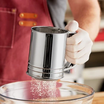 Choice 4 Cup Stainless Steel Trigger Action Flour / Powdered Sugar Sifter